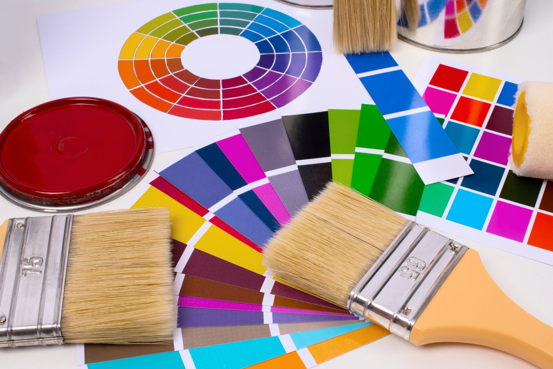 Colour wheel with brushes and swatches